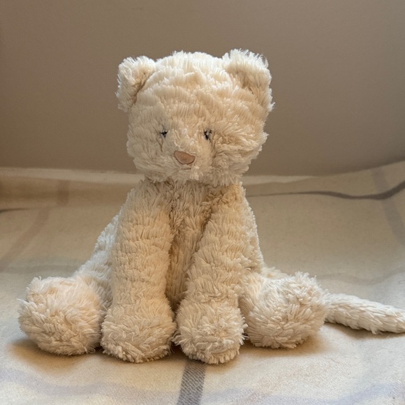 JELLYCAT Bianca Kitty Cat Stuffed Animal - Picture 1 of 8